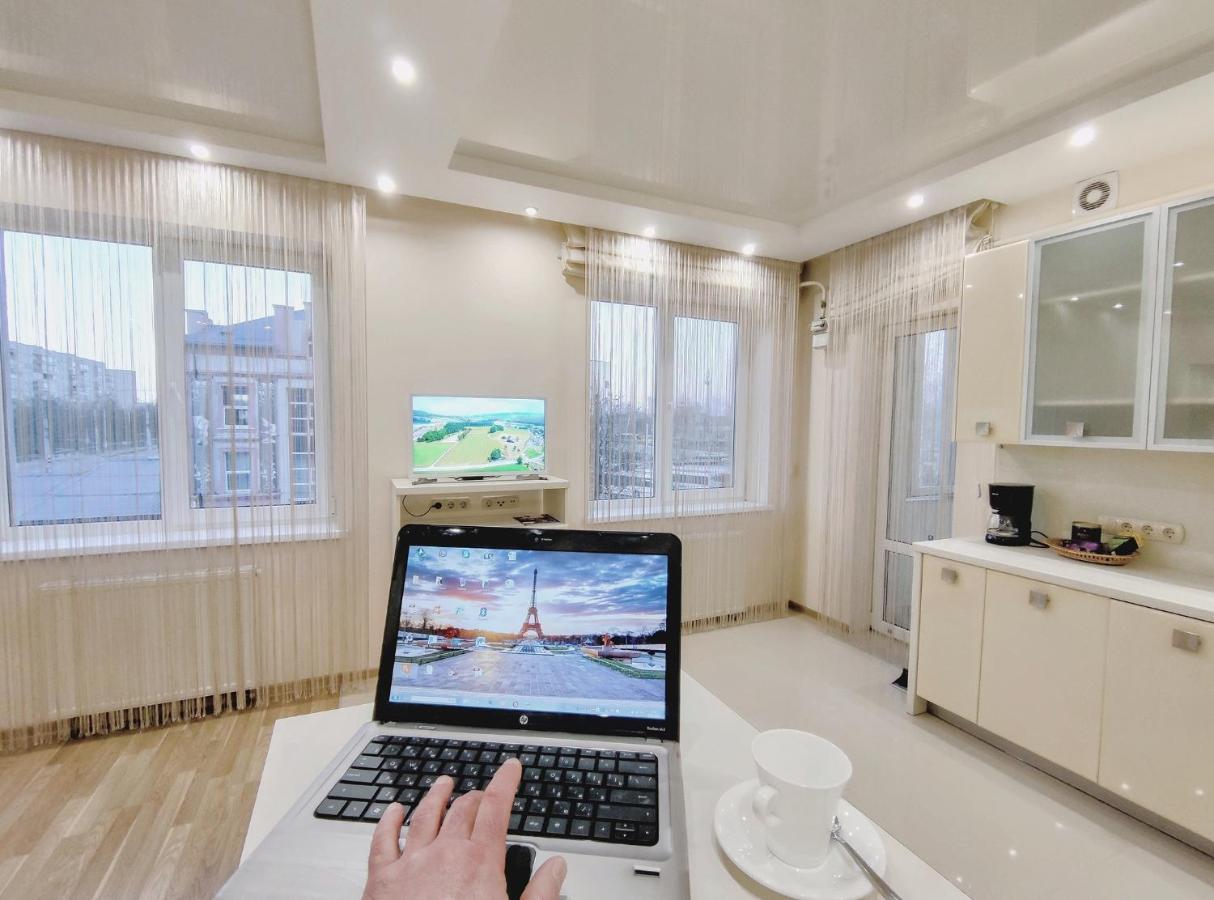 Apartmán Positive Lvov Exteriér fotografie