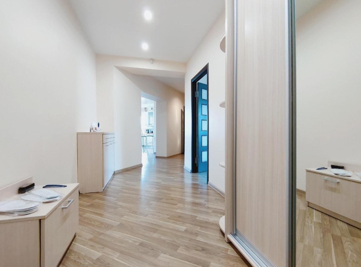 Apartmán Positive Lvov Exteriér fotografie
